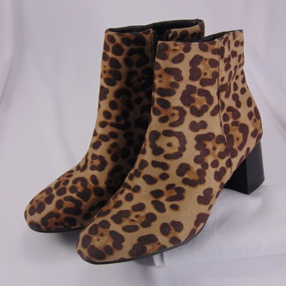 Animal Print Ankle Boots NWOT - Picture 1 of 9